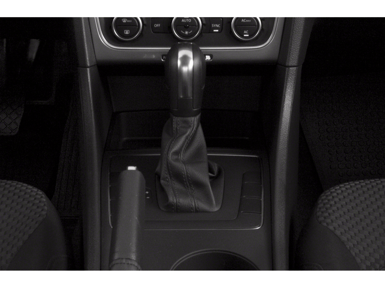 2015 Volkswagen Passat 1.8T Limited Edition