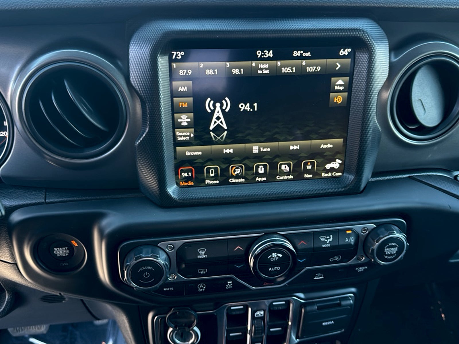 2023 Jeep Wrangler Base