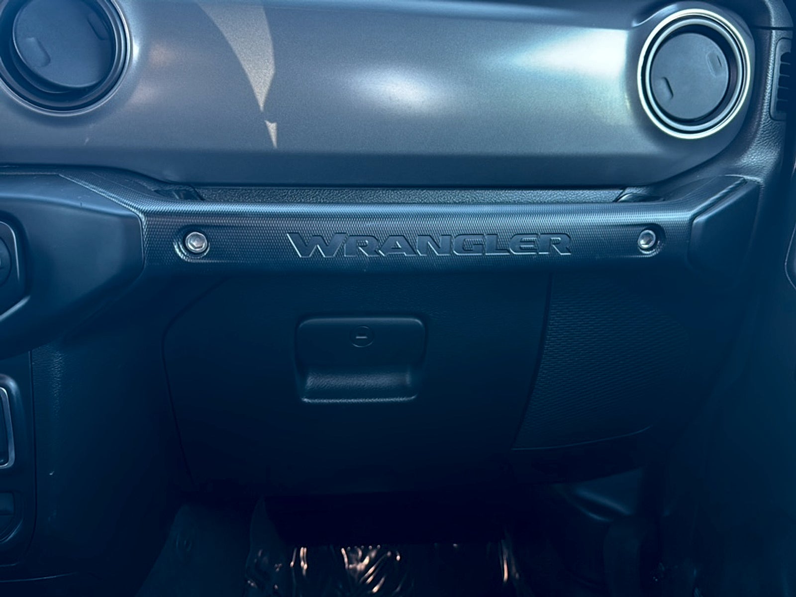 2023 Jeep Wrangler Base