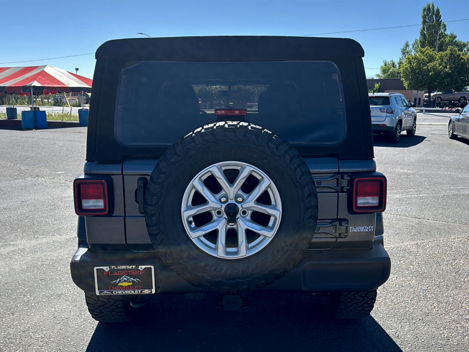 2023 Jeep Wrangler Base