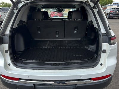 2023 Jeep Grand Cherokee Base