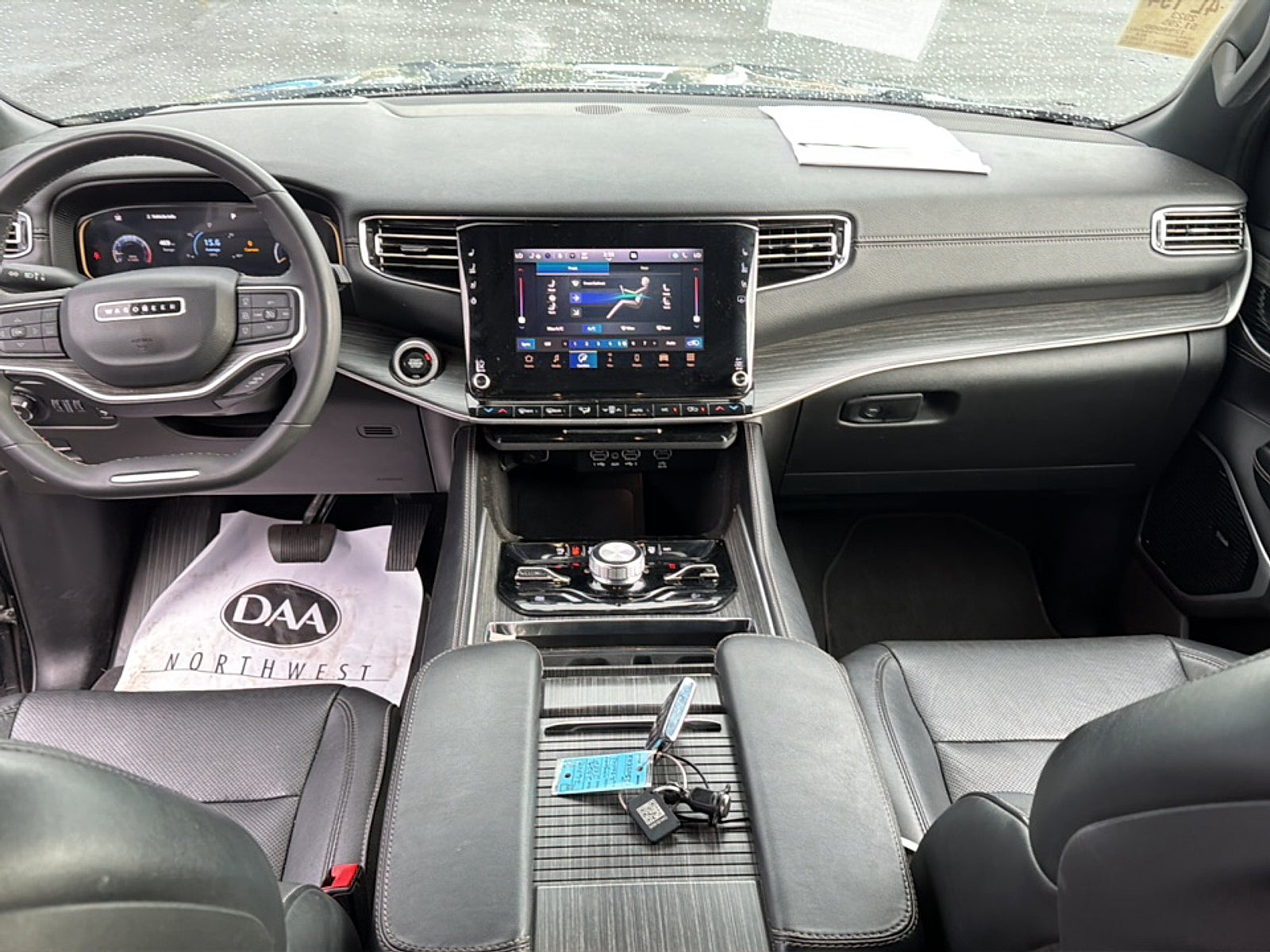 2023 Jeep Wagoneer L Base