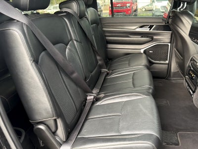 2023 Jeep Wagoneer L Base