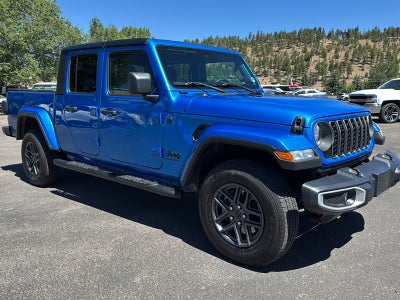2024 Jeep Gladiator Base