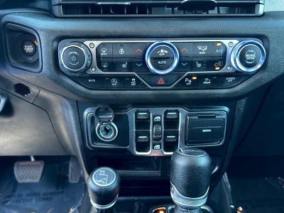 2024 Jeep Gladiator Base