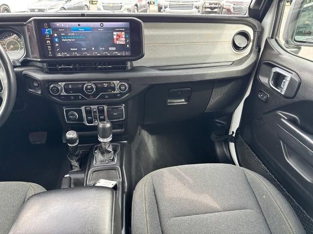 2025 Jeep Gladiator Sport S