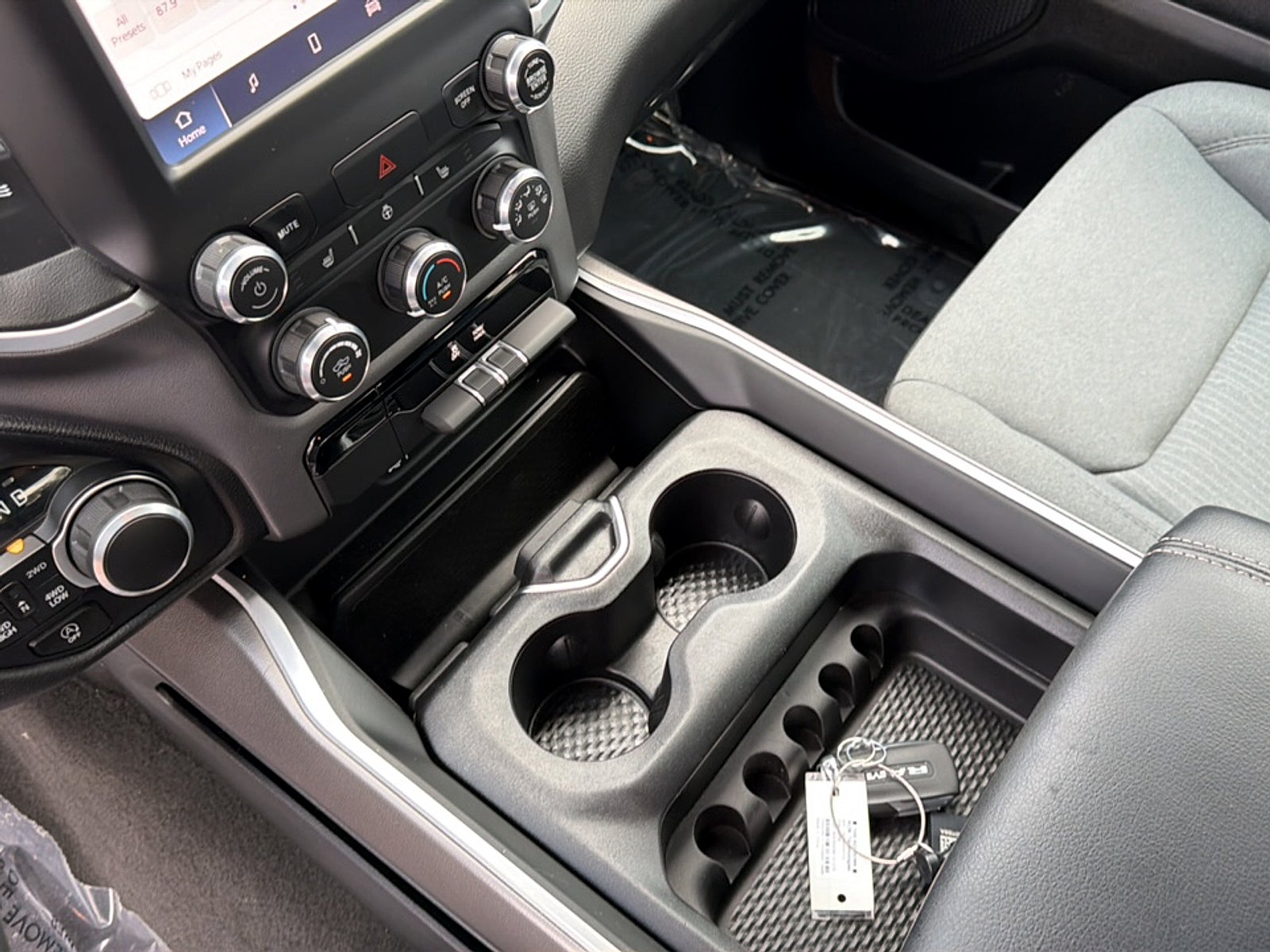 2023 RAM 1500 Base