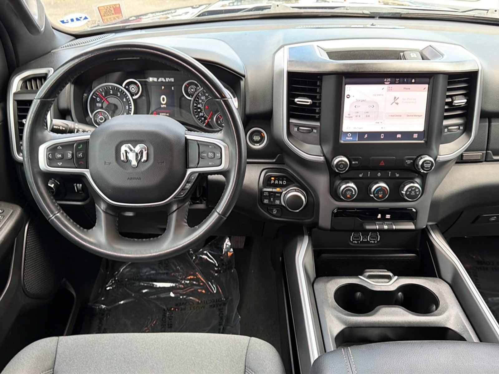2023 RAM 1500 Base