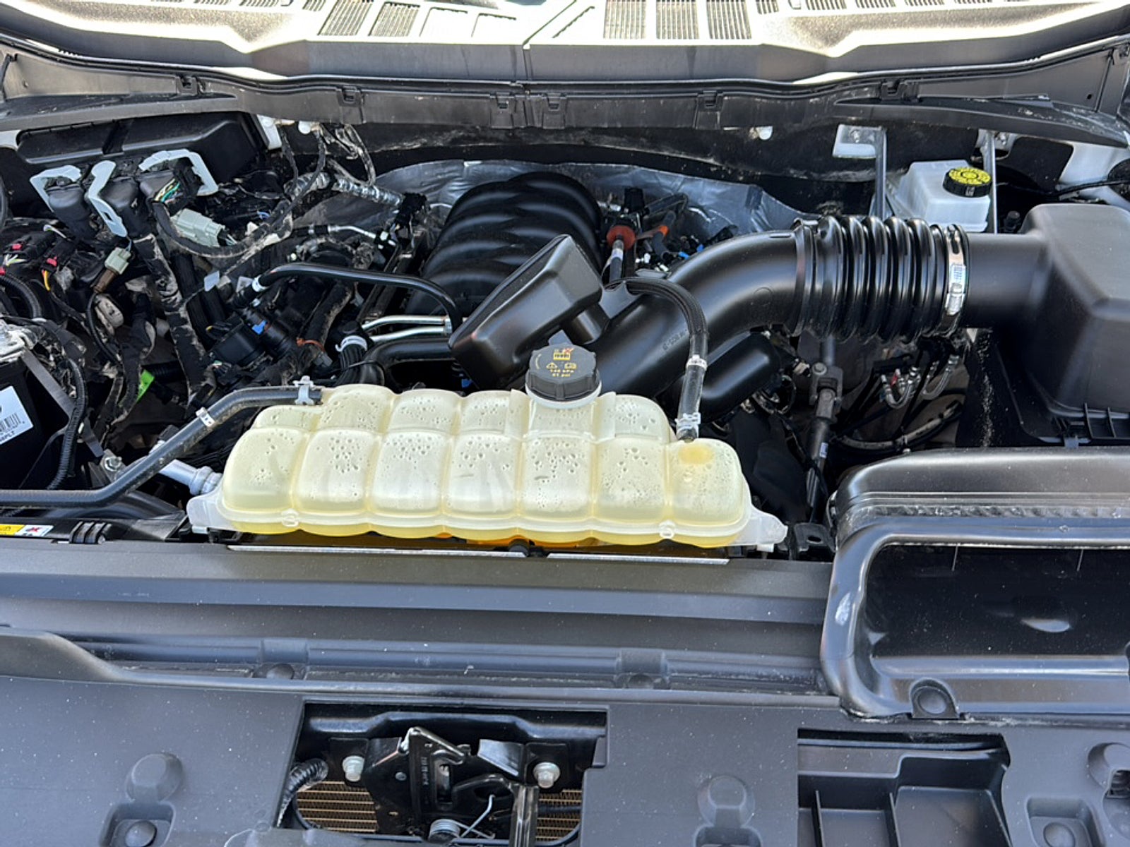 2025 Ford F-150 Base