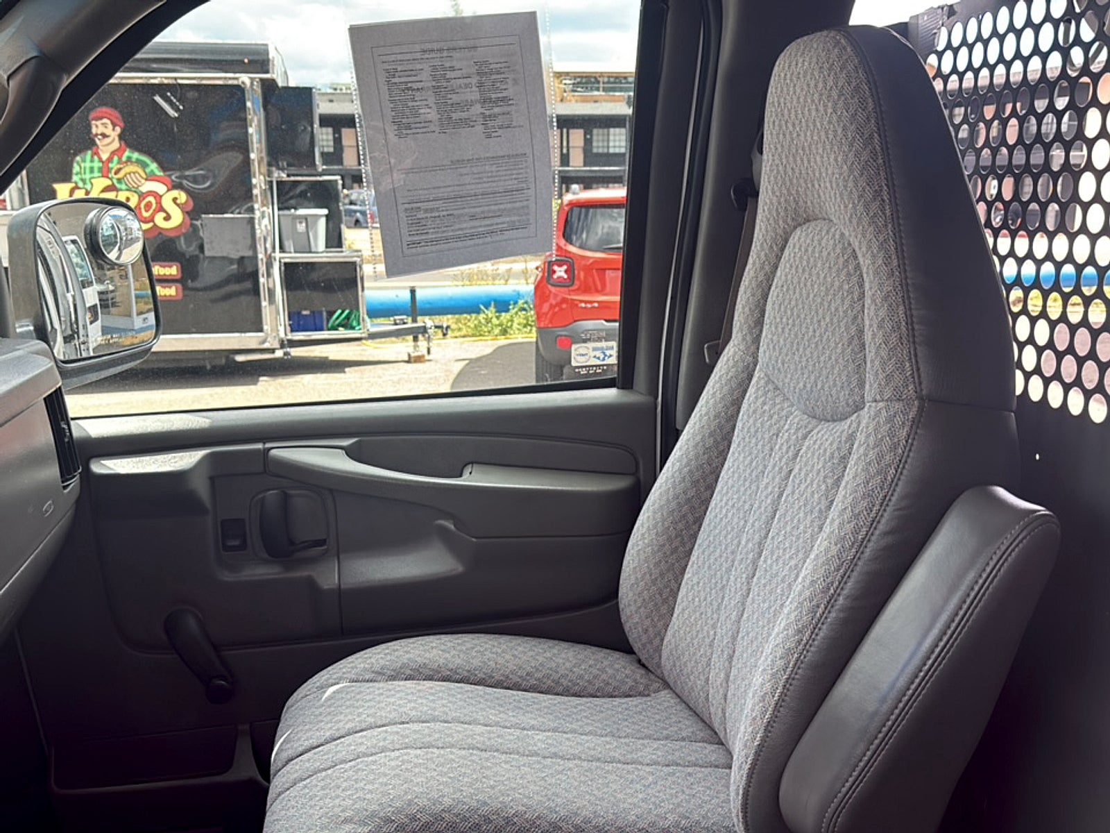 2006 Chevrolet Express Cargo 1500 Base