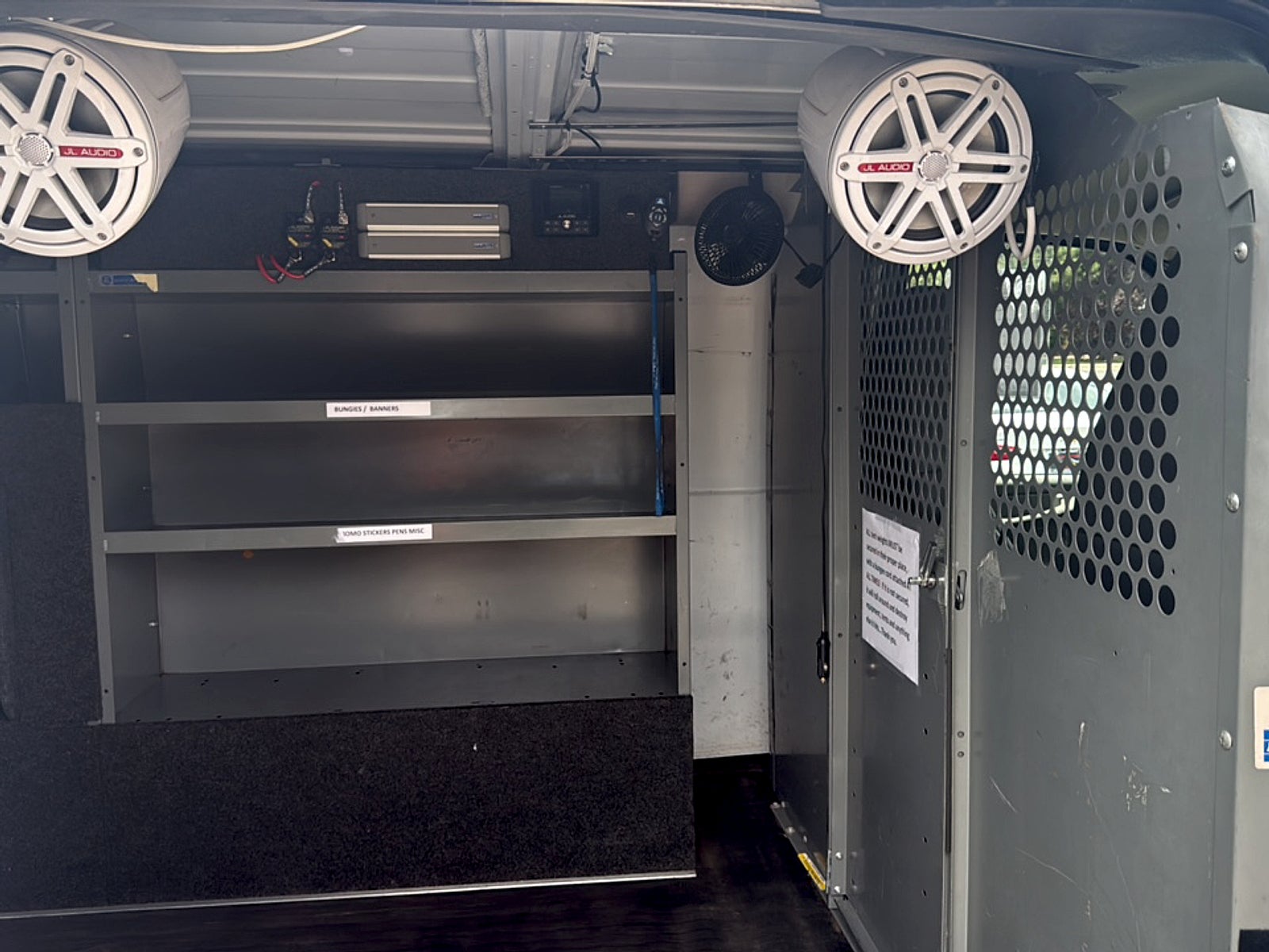 2006 Chevrolet Express Cargo 1500 Base