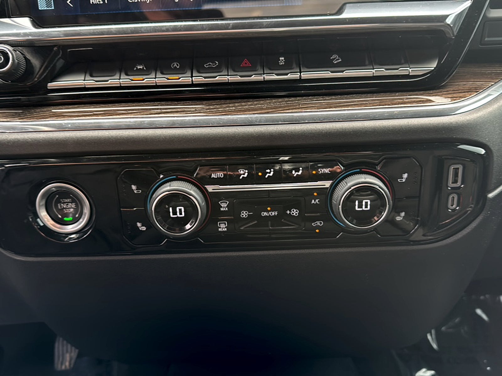 2024 Chevrolet Silverado 1500 Base
