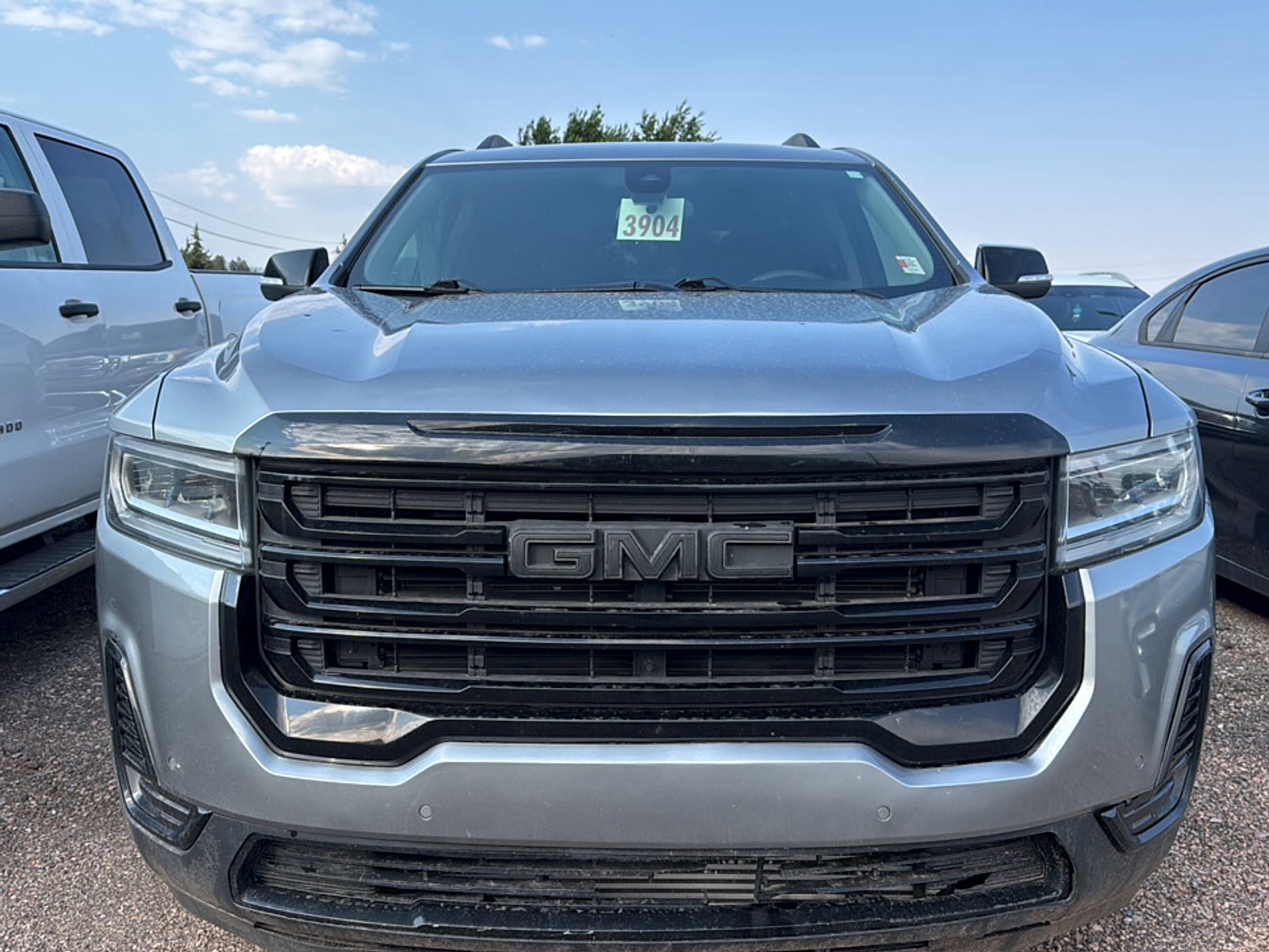 2023 GMC Acadia SLE
