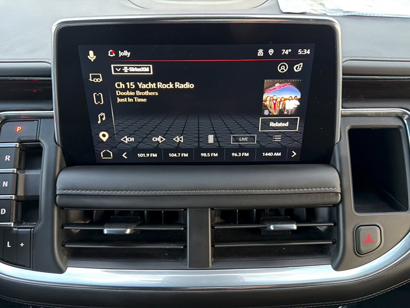 2024 GMC Yukon XL Base
