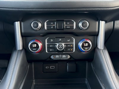 2024 GMC Yukon XL Base