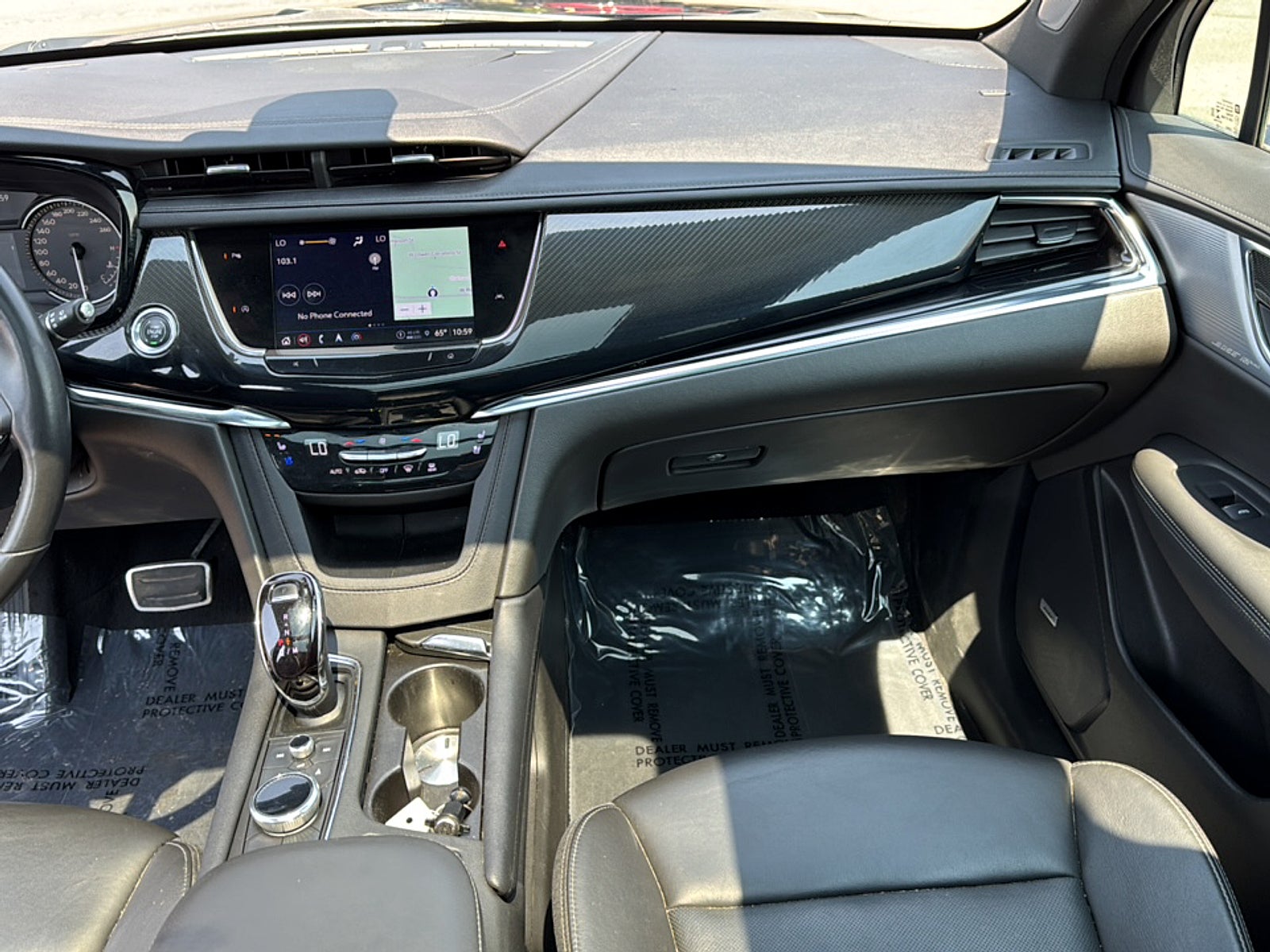2023 Cadillac XT6 Base