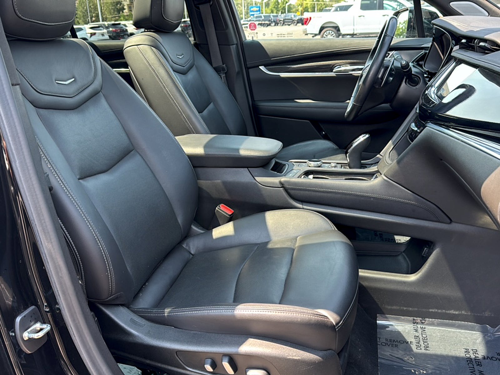 2023 Cadillac XT6 Base