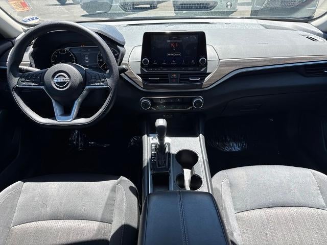 2025 Nissan Altima SV - Photo 12
