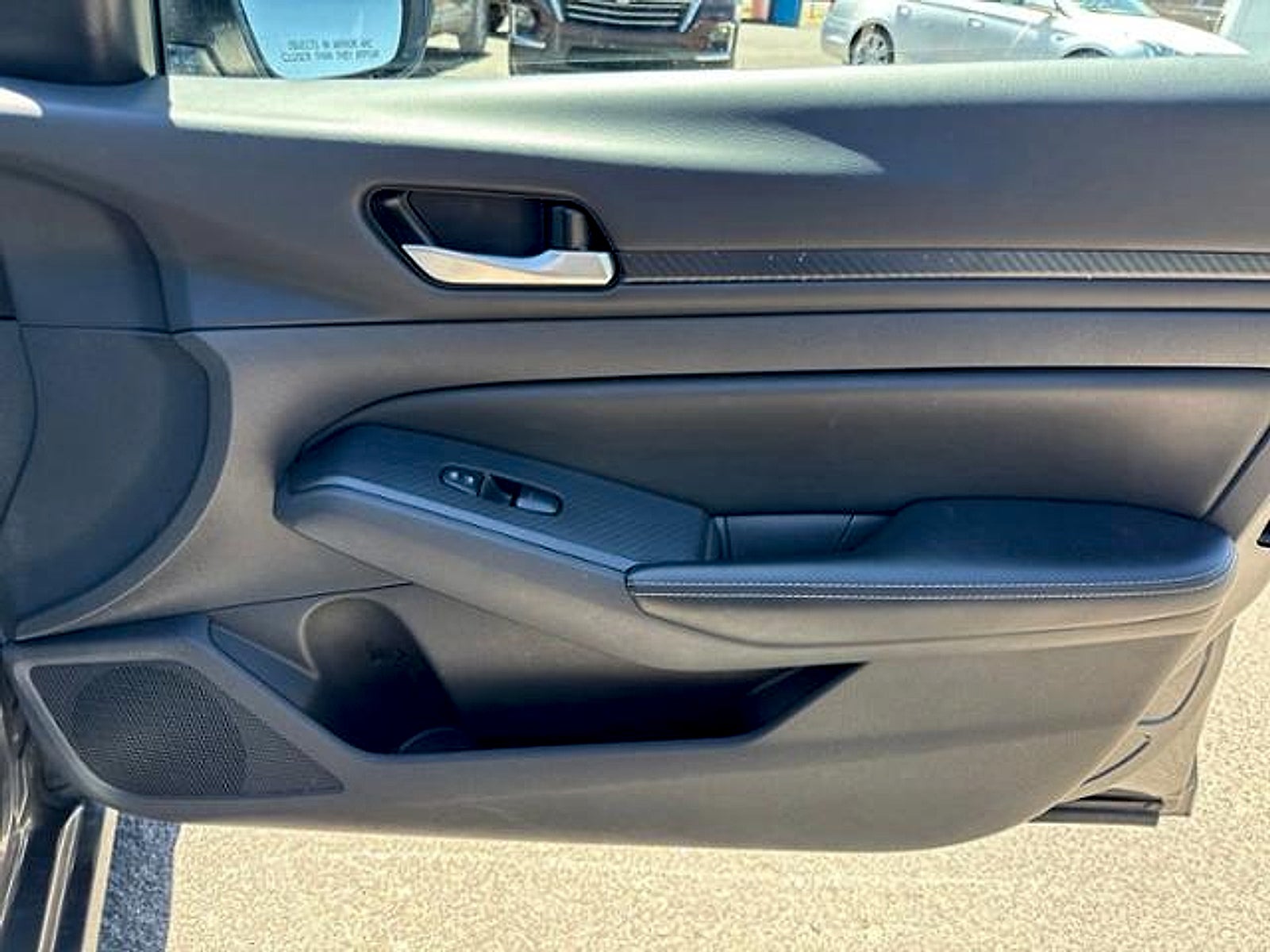 2025 Nissan Altima SV FWD