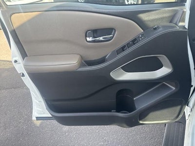 2022 Nissan Frontier Crew Cab SV 4x2