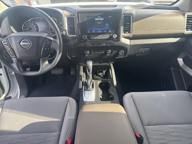 2022 Nissan Frontier Crew Cab SV 4x2