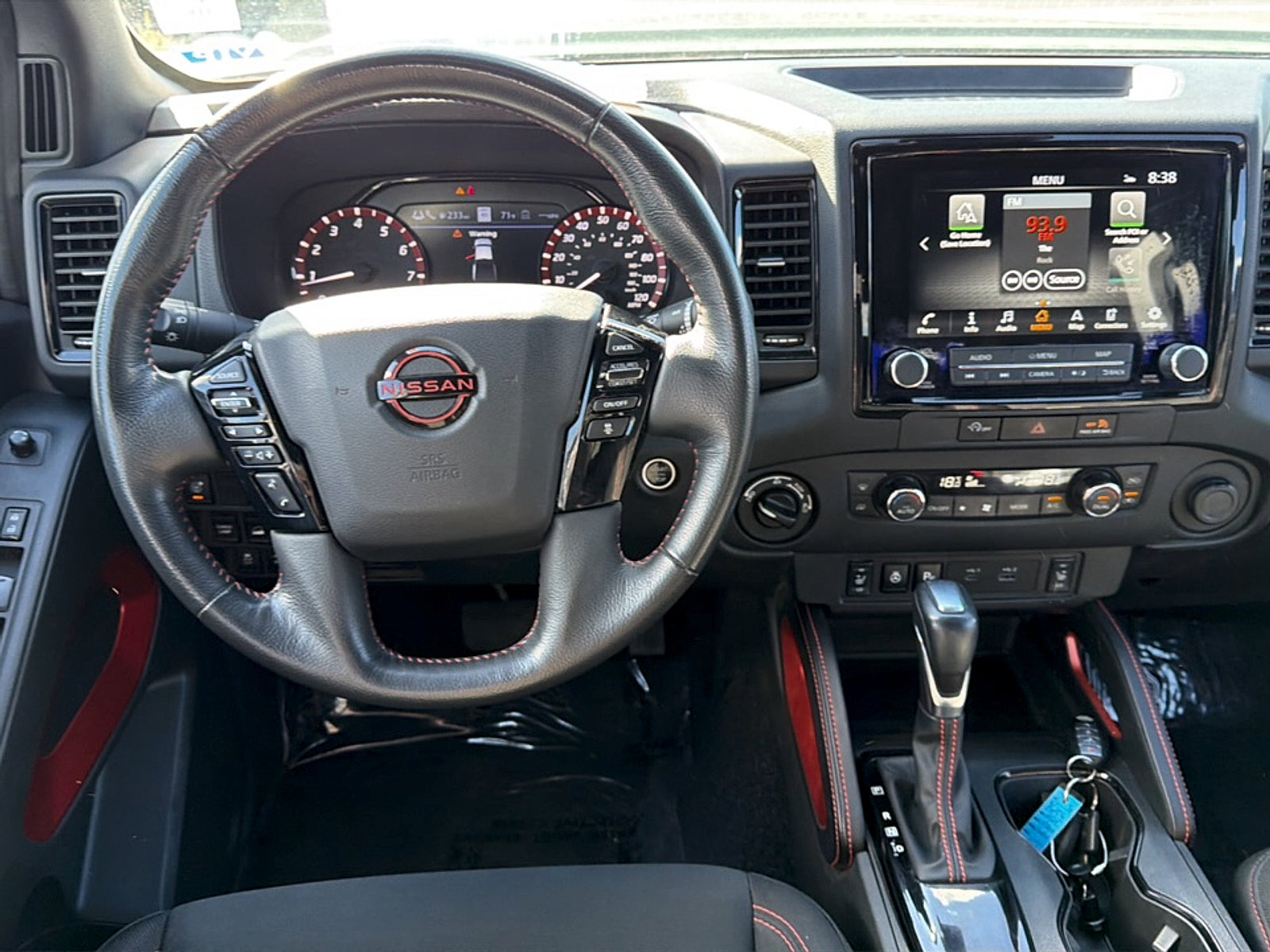 2024 Nissan Frontier Base