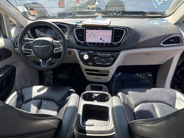 2023 Chrysler Pacifica Hybrid Touring L