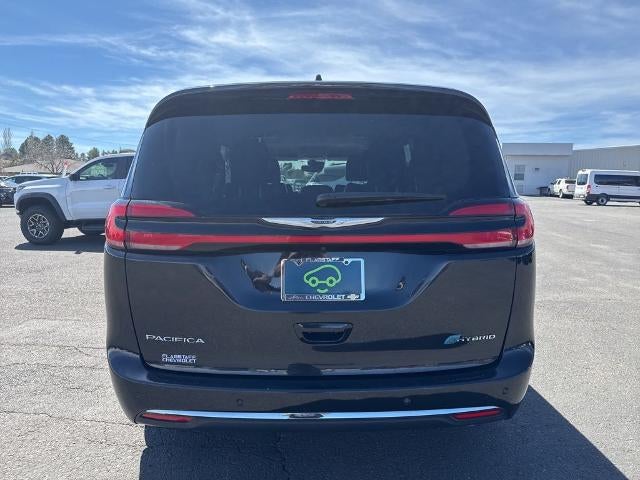 2023 Chrysler Pacifica Hybrid Touring L