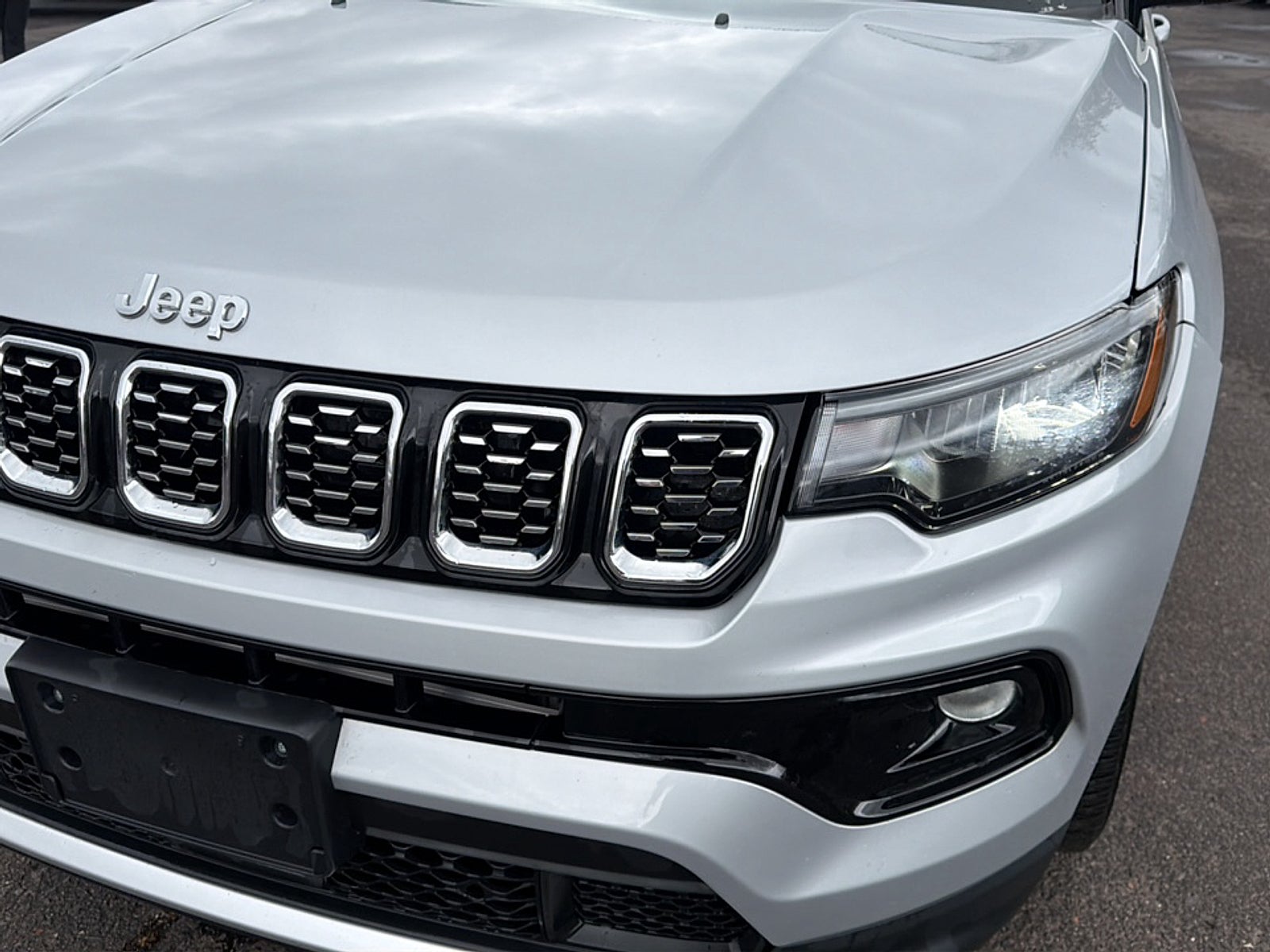 2025 Jeep Compass Base