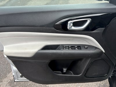 2025 Jeep Compass Base