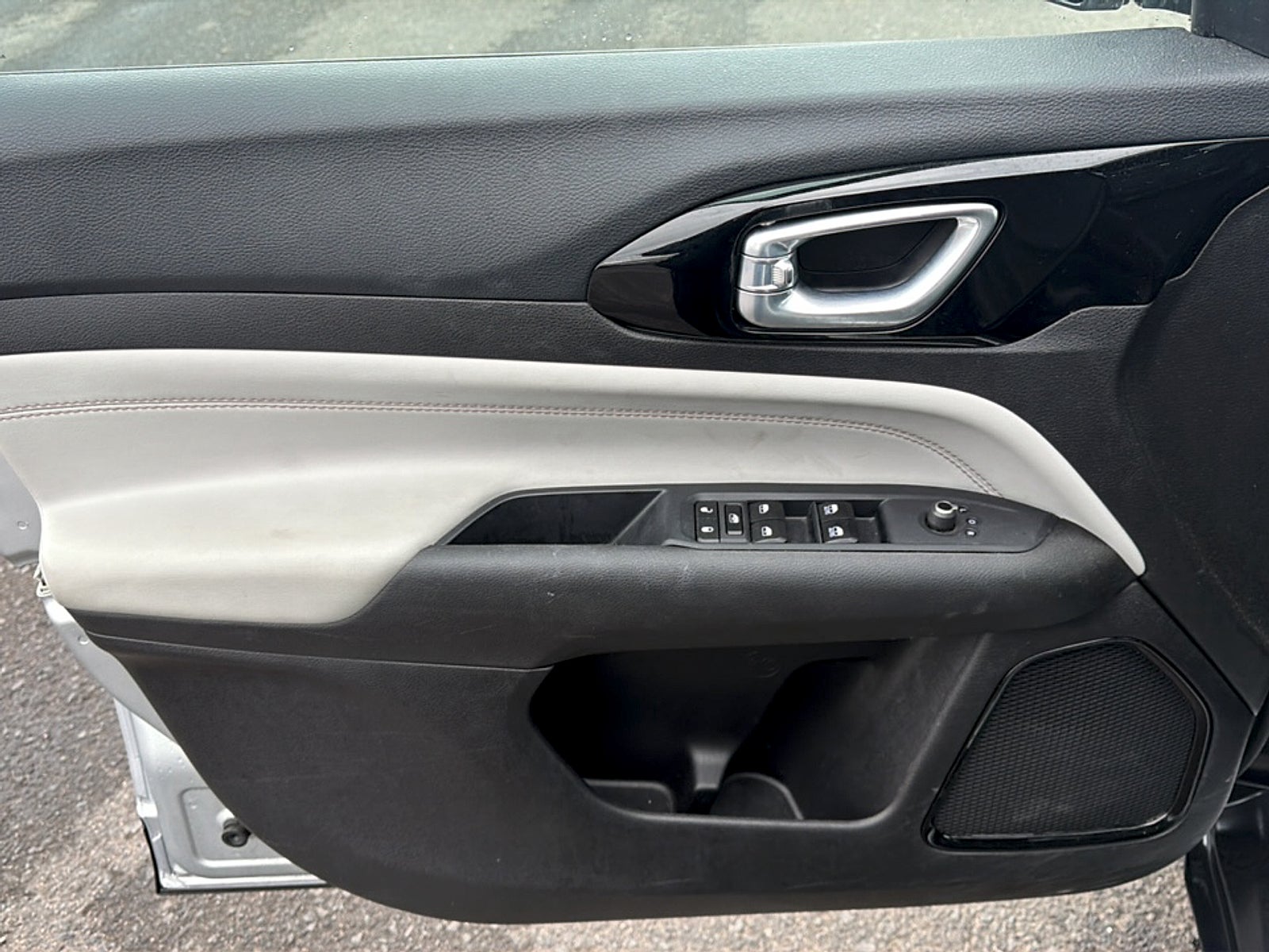 2025 Jeep Compass Base