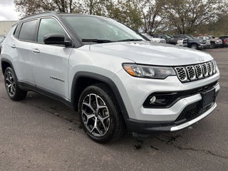 2025 Jeep Compass Base
