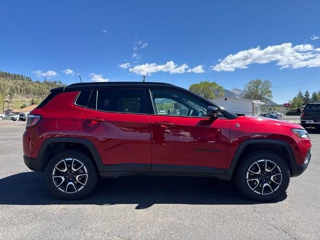 2025 Jeep Compass Trailhawk 4x4
