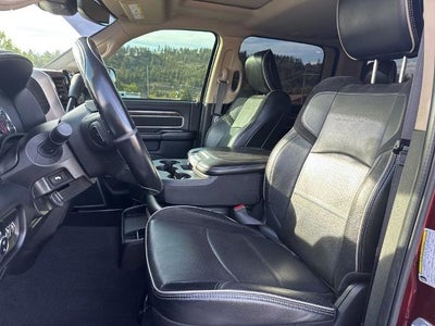 2020 RAM 2500 Laramie Crew Cab 4x4 8' Box