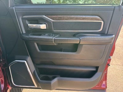 2020 RAM 2500 Laramie Crew Cab 4x4 8' Box