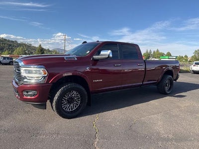 2020 RAM 2500 Laramie Crew Cab 4x4 8' Box
