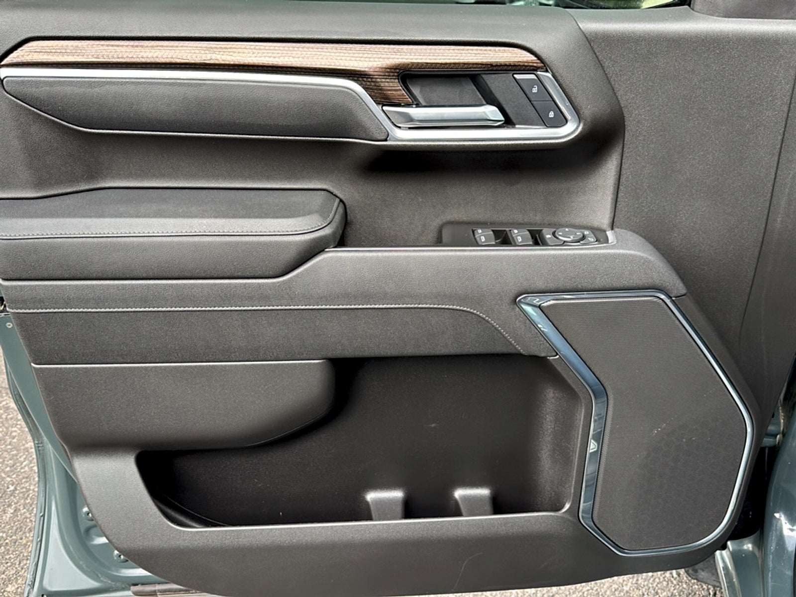 2025 Chevrolet Silverado 1500 Base