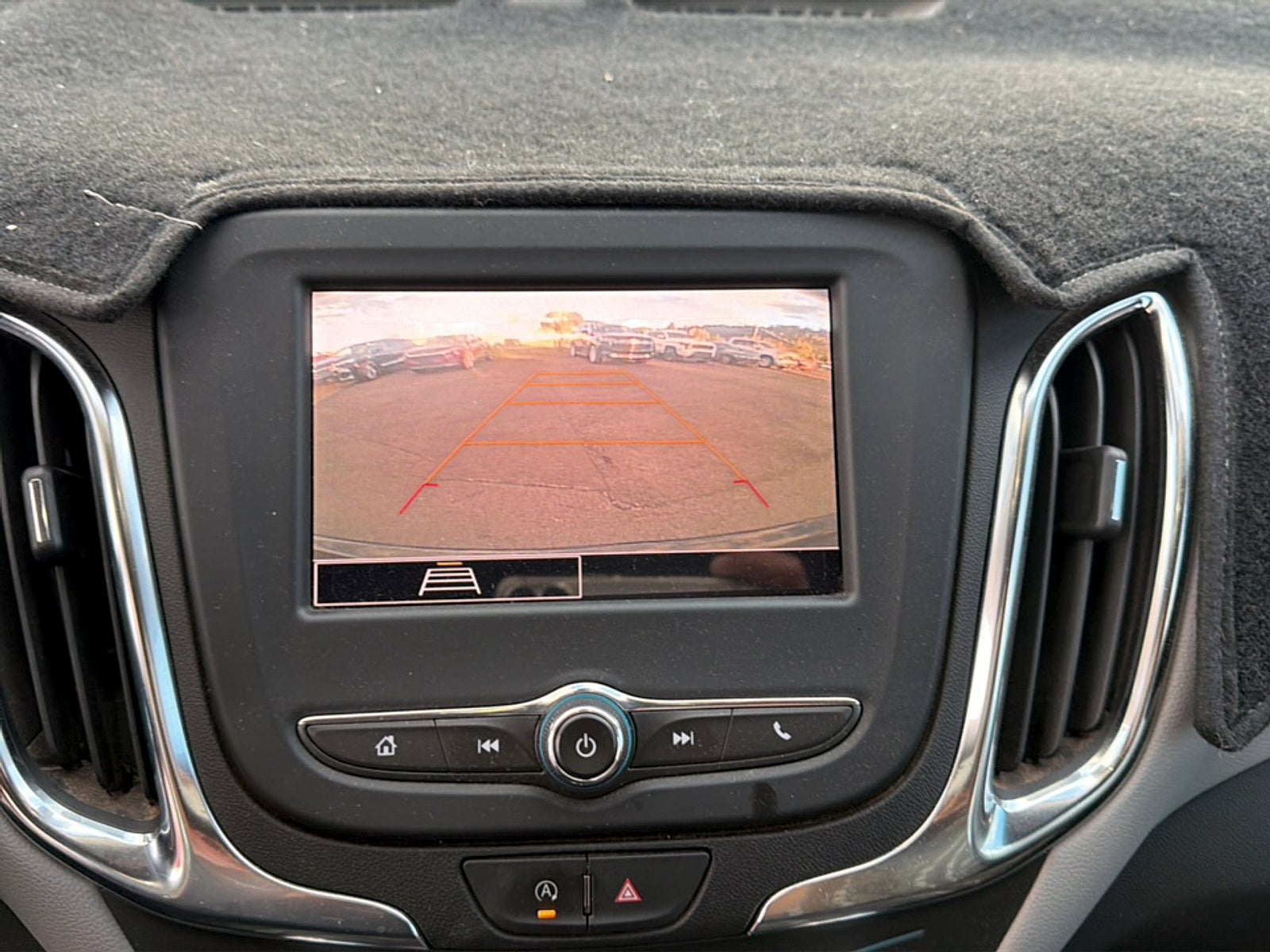 2024 Chevrolet Equinox Base
