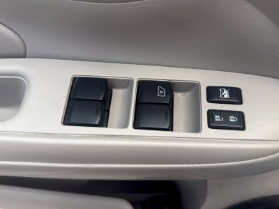 2012 Nissan Versa Base