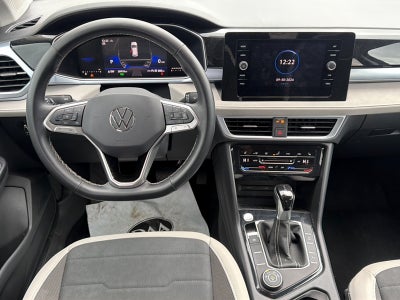 2025 Volkswagen Taos Base