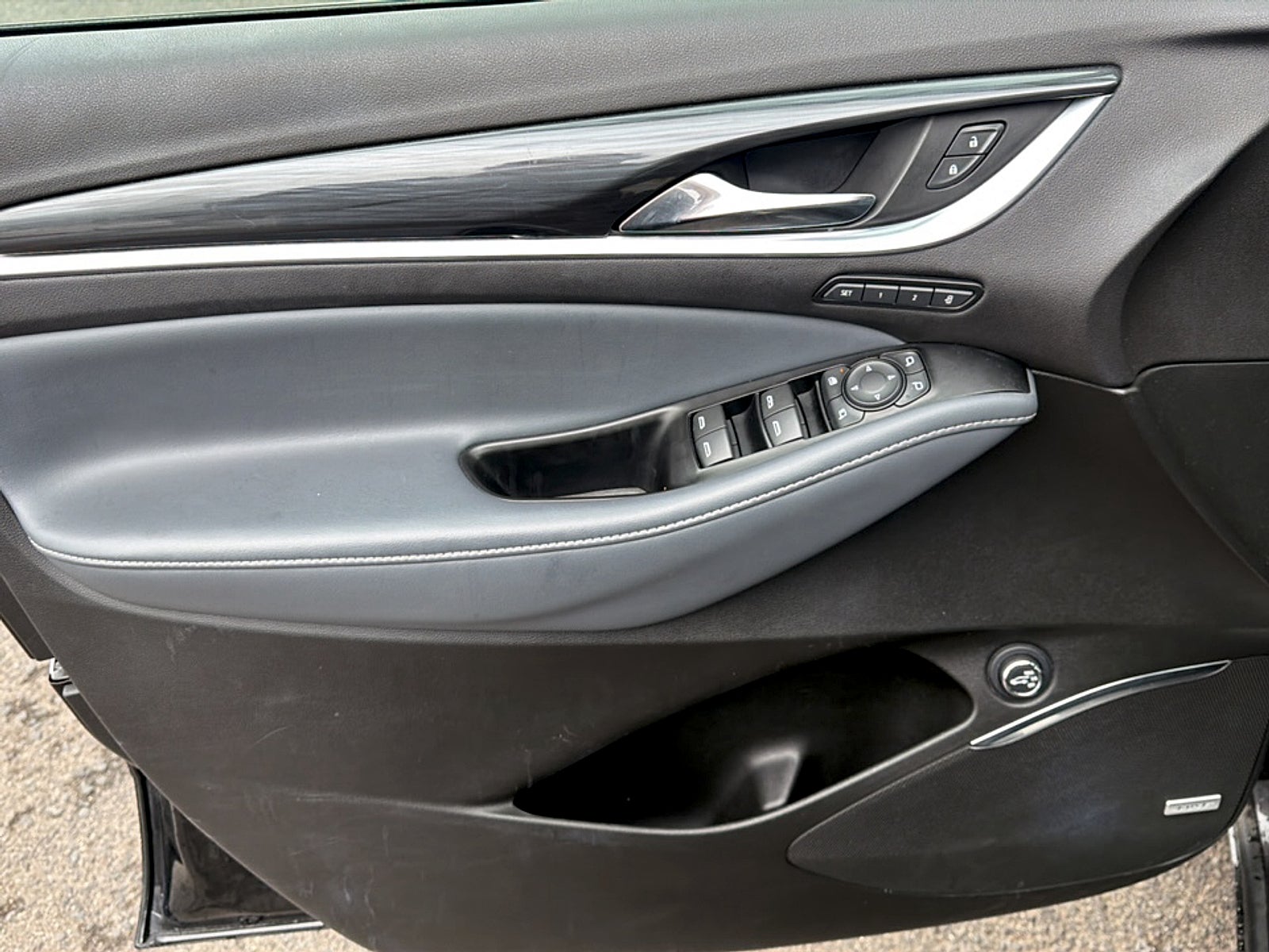 2024 Buick Enclave Premium - Photo 12