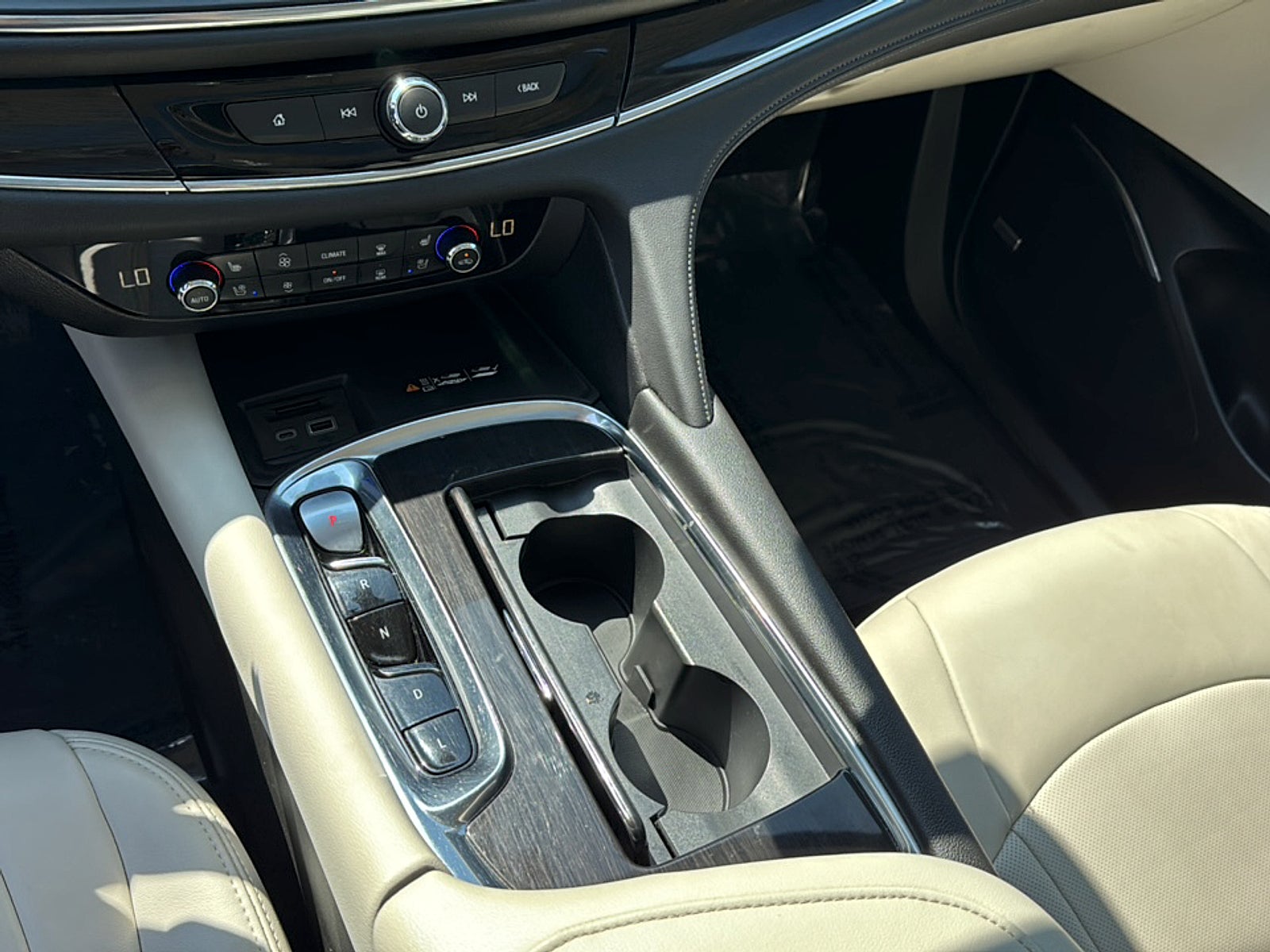 2023 Buick Enclave Base