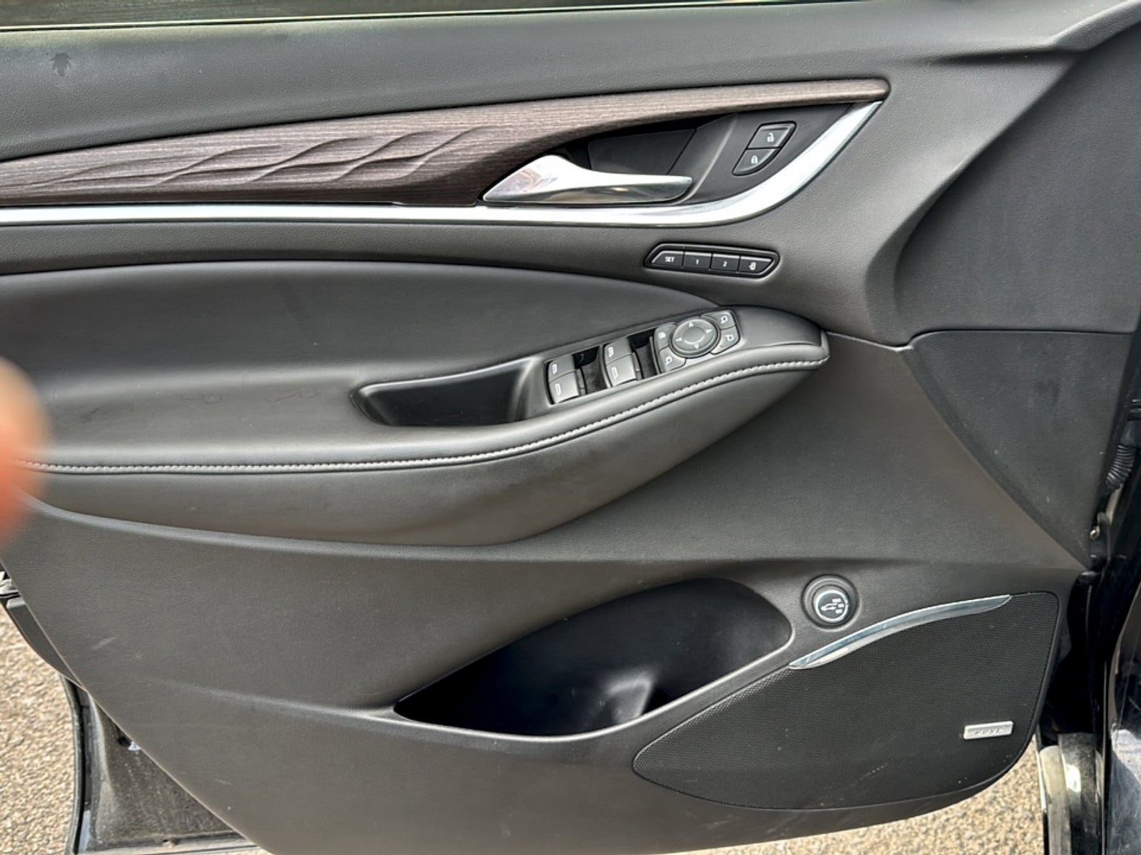 2023 Buick Enclave Base