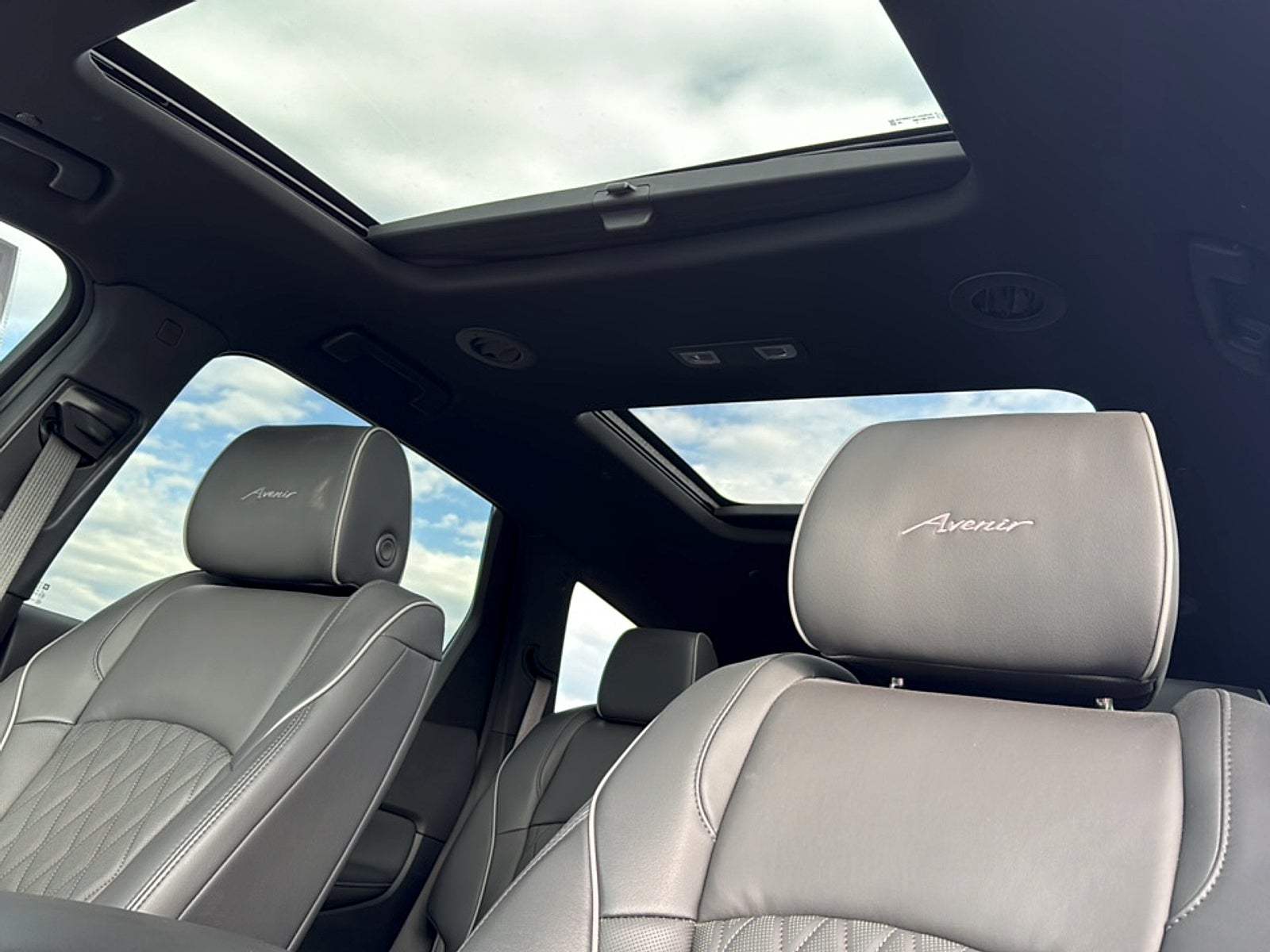 2023 Buick Enclave Base