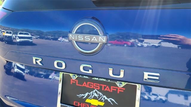 2023 Nissan Rogue SV FWD