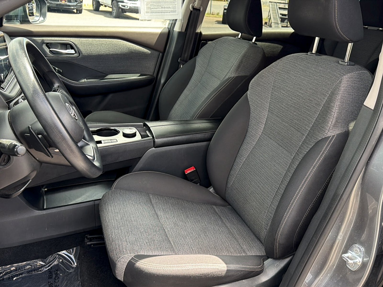 2023 Nissan Rogue Base