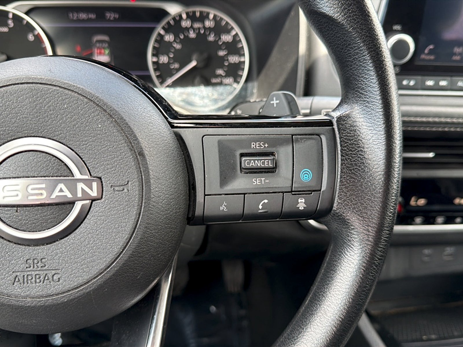 2023 Nissan Rogue Base
