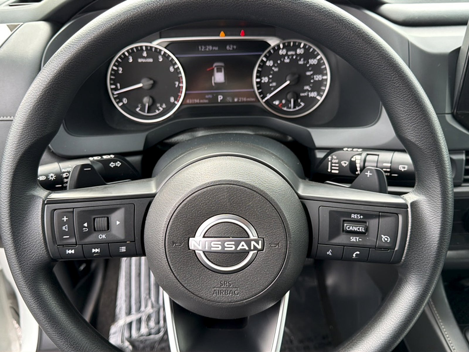 2024 Nissan Pathfinder Base