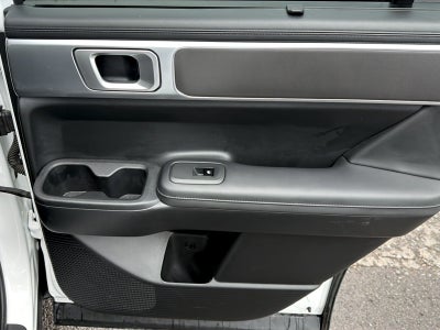 2025 Hyundai Santa Fe Base