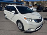 2017 Toyota Sienna XLE Premium 8 Passenger